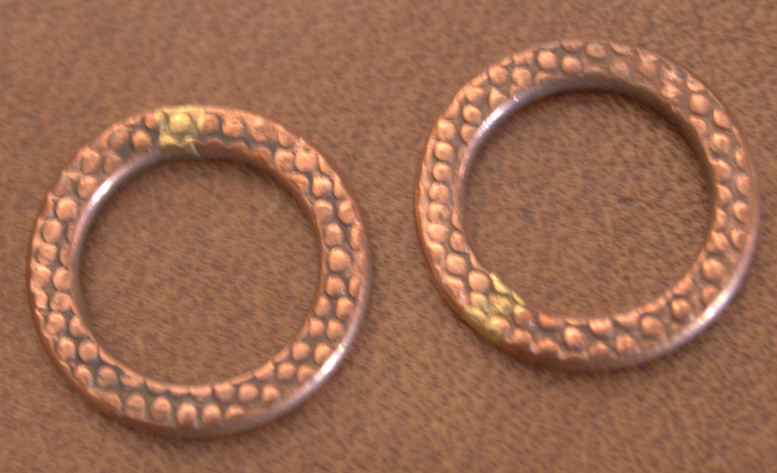 Solid copper soldered jump ring 4/pk Code: B-055